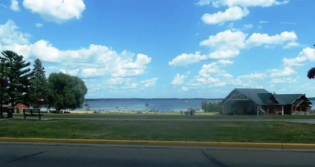 Shell Lake seen from the city of Shell Lake